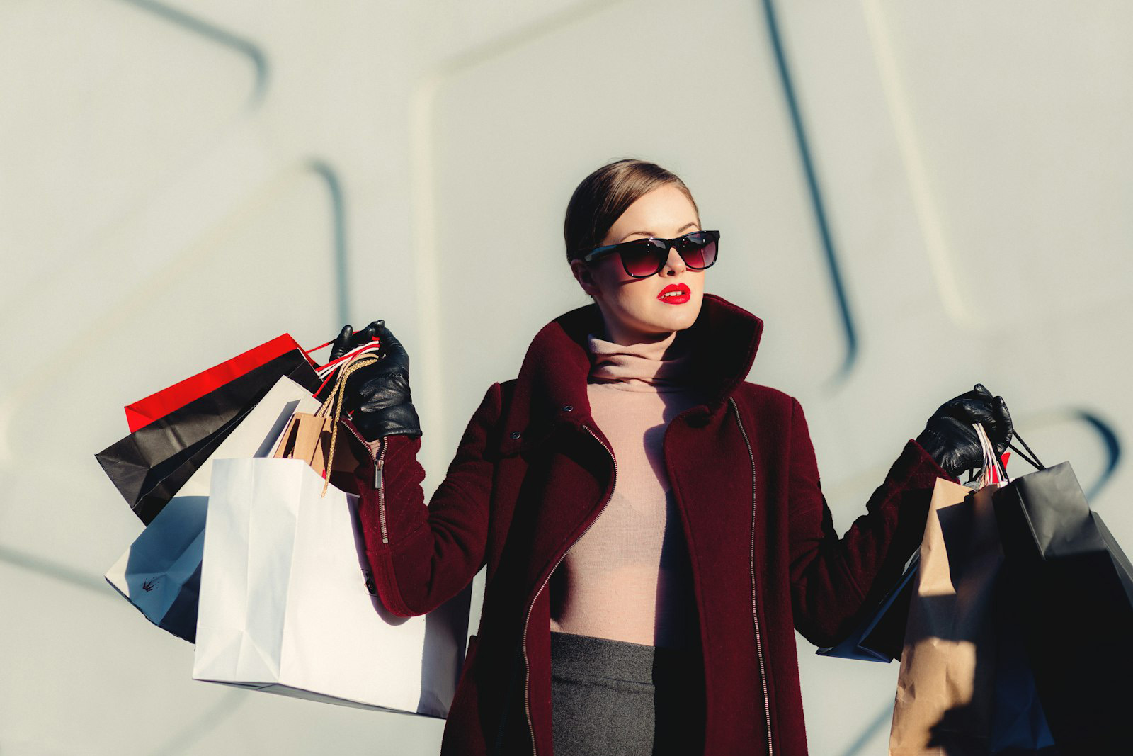 Shop the world
							with Lizii